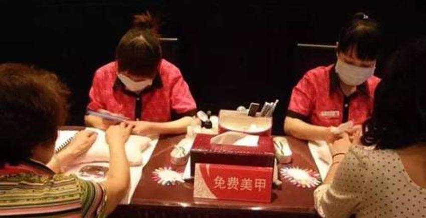 诺基亚|海底捞给顾客贴标签，我们会被“杀熟”吗？