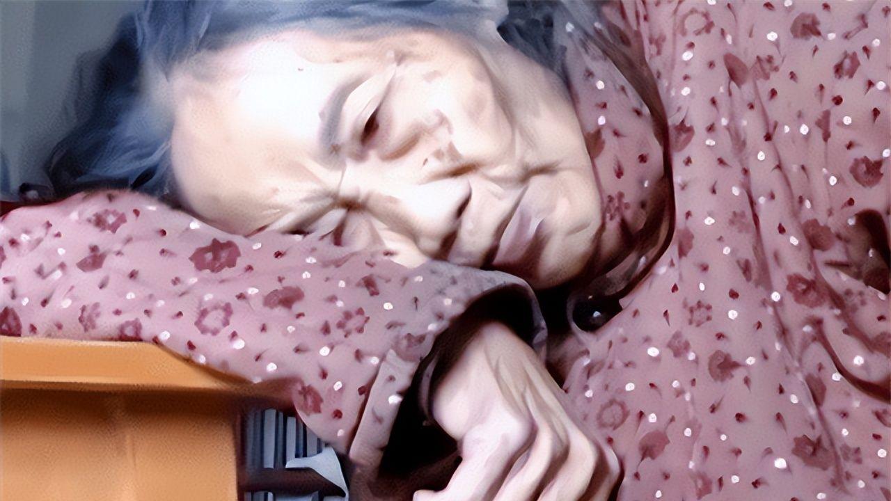 2007年四川91岁老太摔倒就医，被检查出怀孕，揭开隐藏60年的秘密