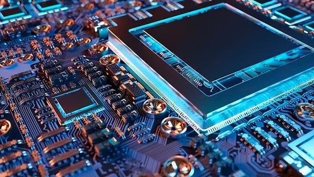 芯片|比尔盖茨说对了，中企减少240亿颗芯片进口后，美发来“请柬”