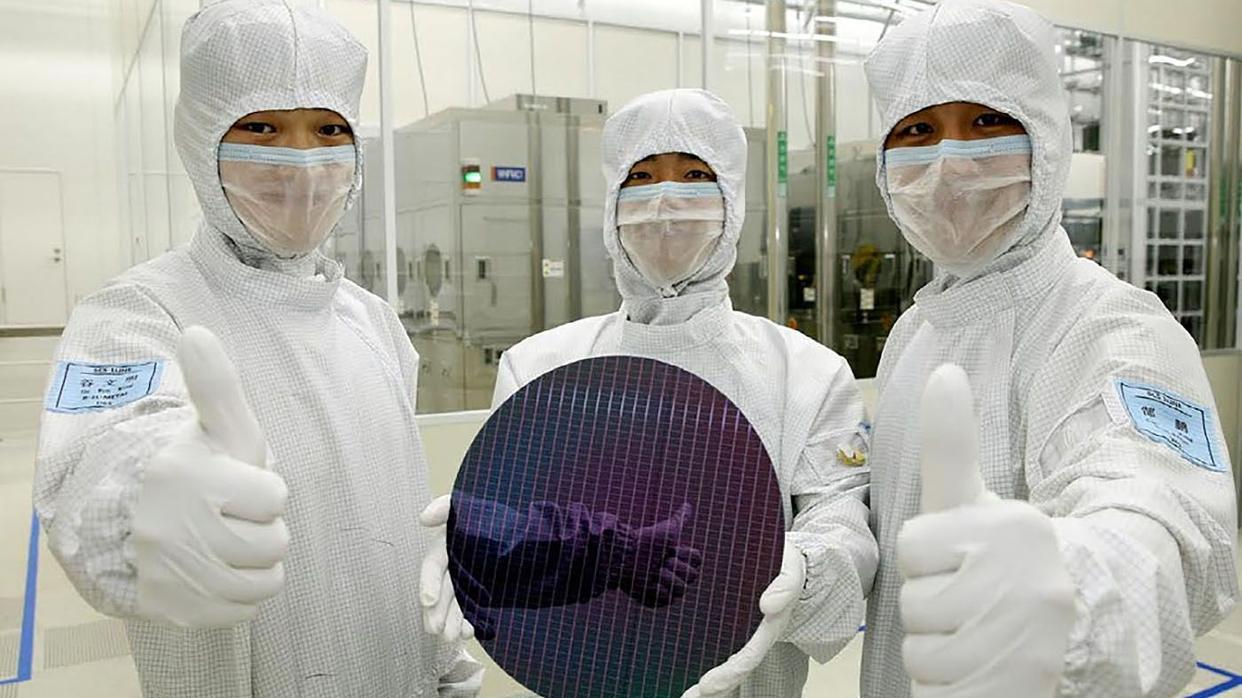 离开美国，中国几年内能造出高端芯片？上海官方给出答案