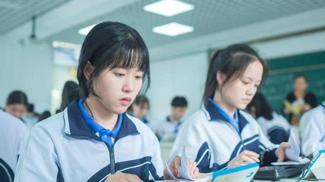 中考|学生成绩一般，上差的高中还是上职高？你会怎么选？