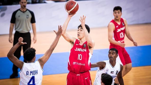 日本队|曝山东小将加入日本男篮，父母都是中国人，篮球天赋远超张本天杰
