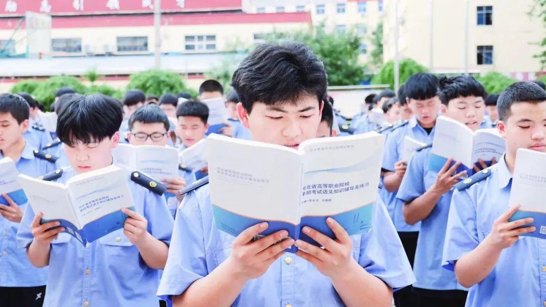 云南|河北航空中专学校带你了解：中职和中职的区别