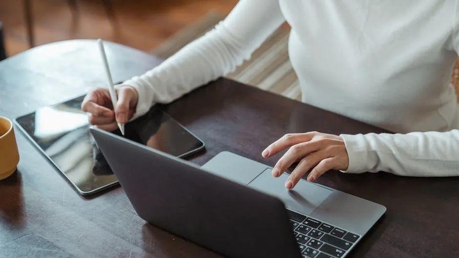 职业教育|命运预测中的宏观与微观：你的职业是什么？