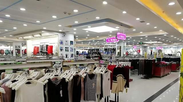 电子商务|为何西方国家并不“扶持”电商？看看昔日繁华的街道，就明白了