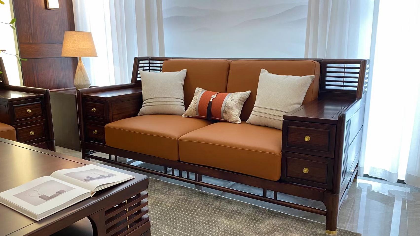 新中式有高级实用的实木框架，打造简约高级美