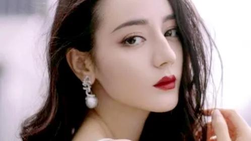 杨幂|今天娱乐圈最令人意外的新闻，来自杨幂！