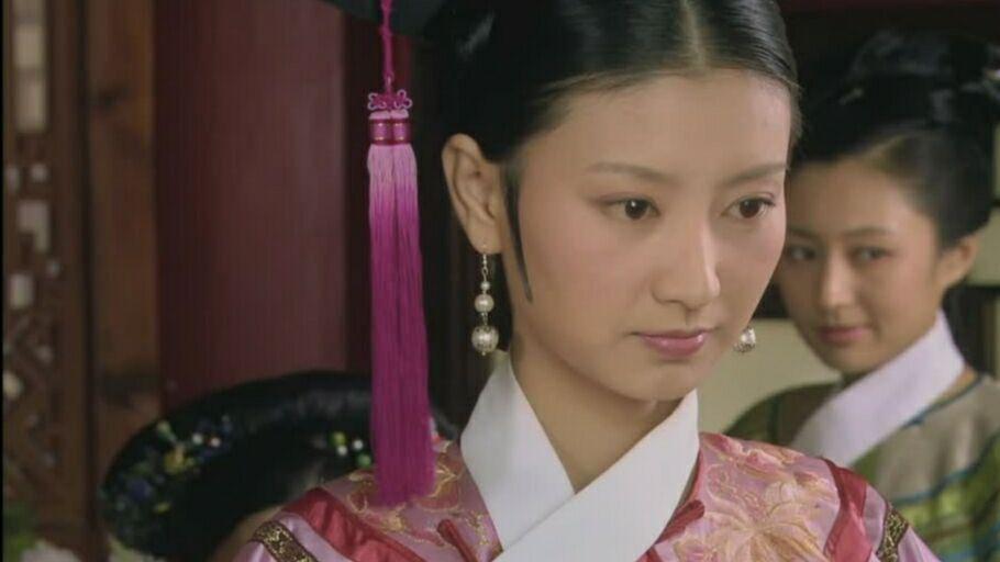 甄嬛传|重温《甄嬛传》：才发现宫斗冠军甄嬛，根本不值得被羡慕