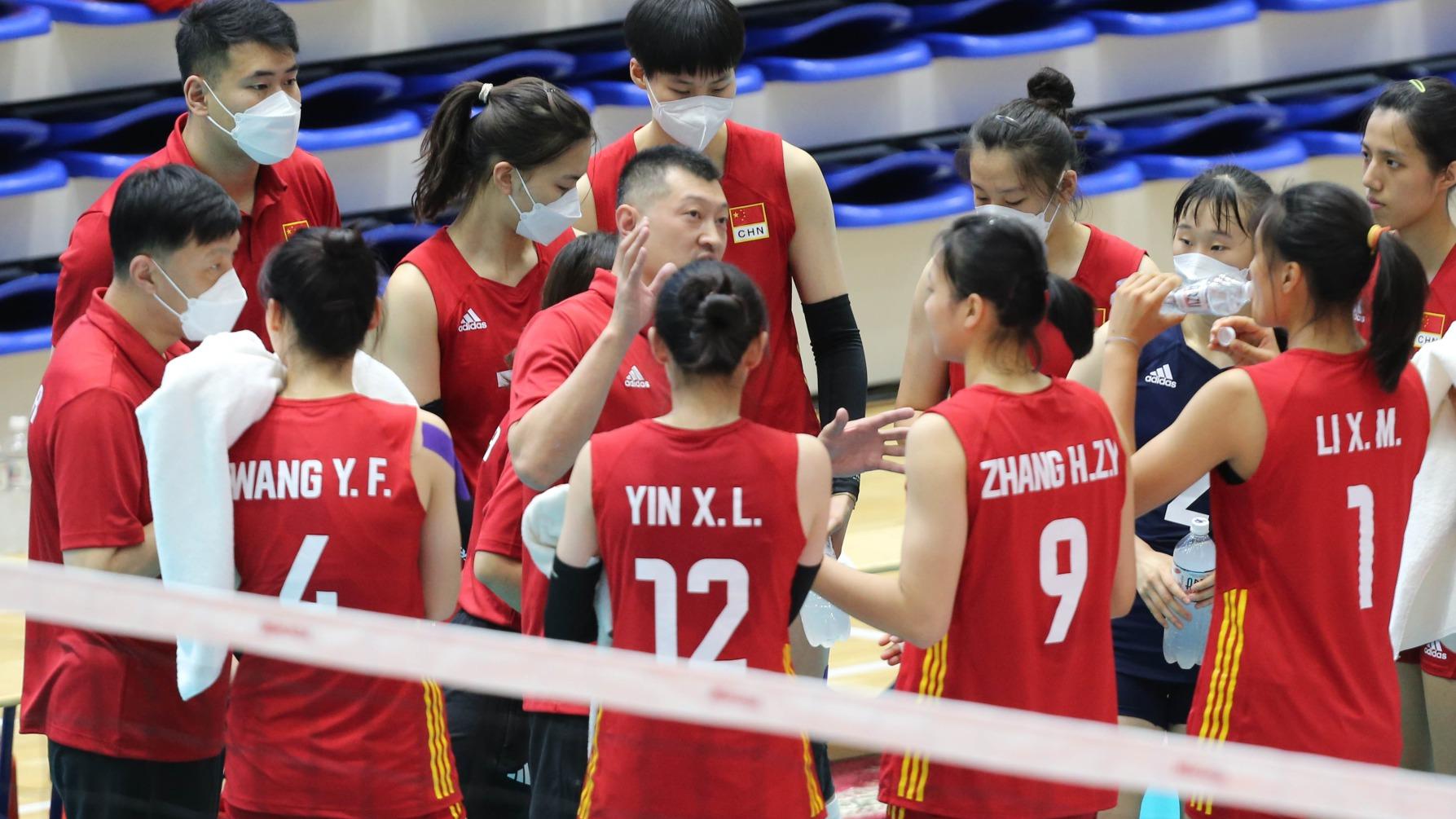 日本队|势如破竹！U20亚锦赛中国女排3比0完胜日本，夺三连胜排名第一