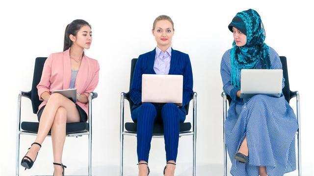 读心术|有才华却得不到重用？触犯这3条职场红线，本事越大，越遭排挤