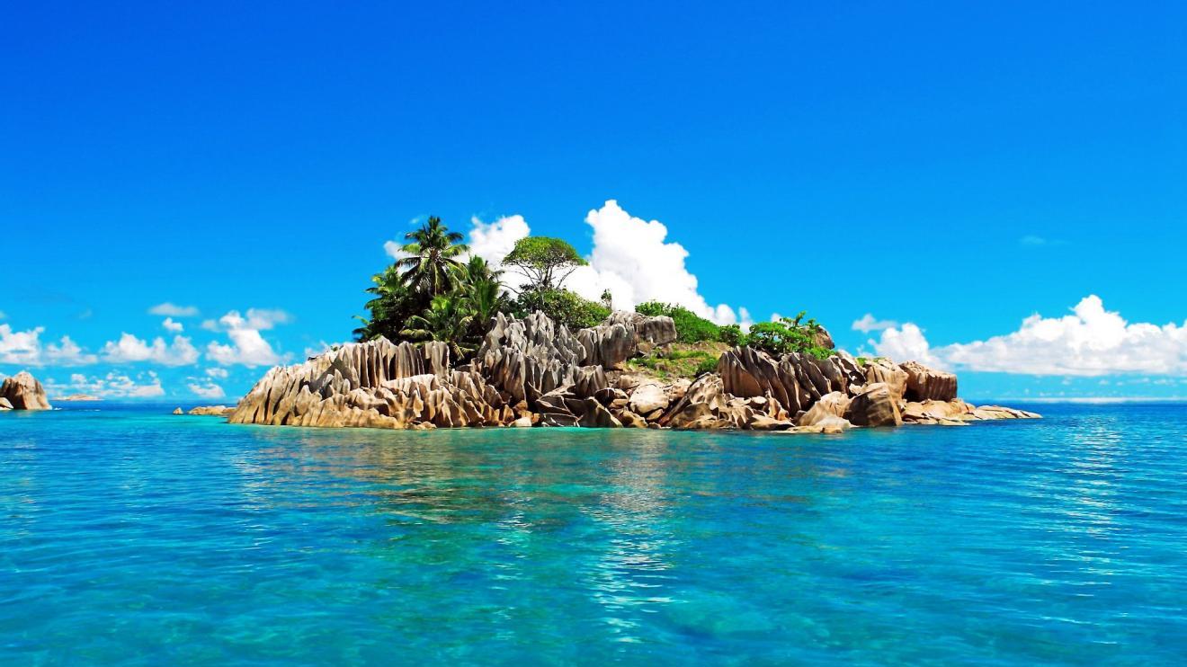 |职场上，不要做人善于察言观色，而是要提高自己的领导力