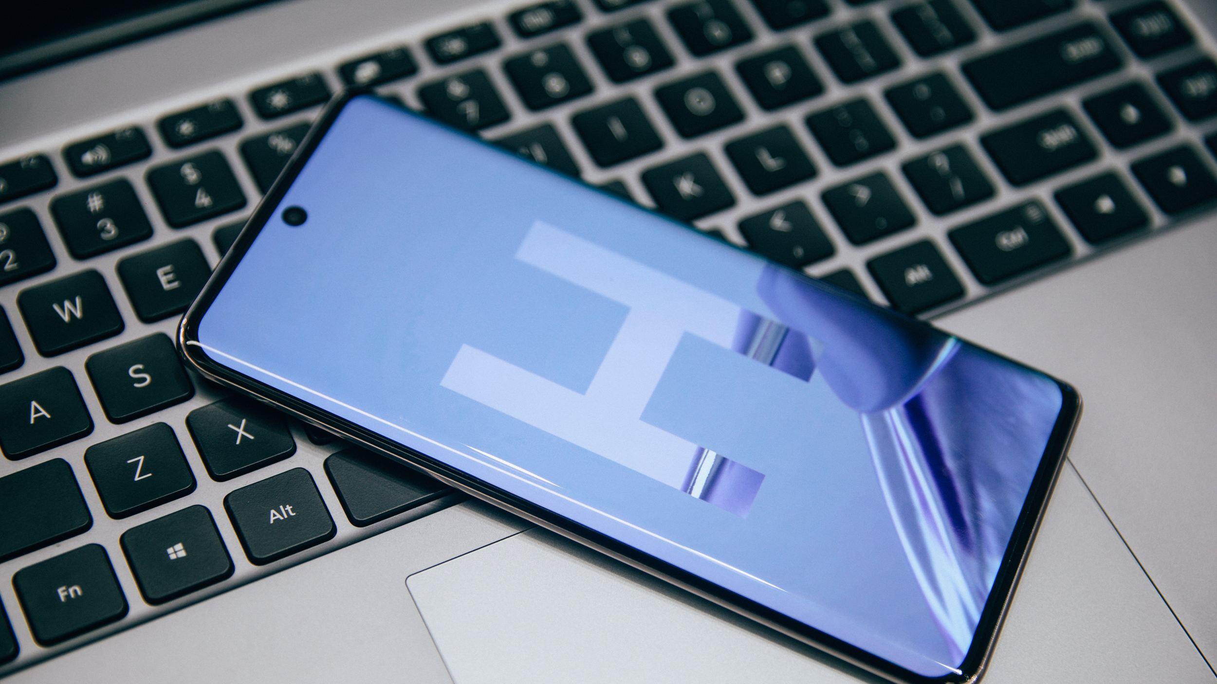 华为荣耀|荣耀50Pro：75°超曲面屏，价格降了1000+，机会难得，真香！