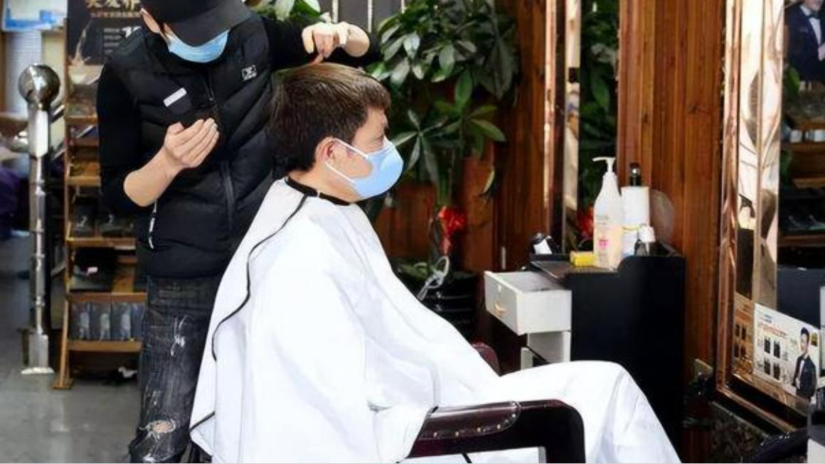 电子商务|理发店没受到电商冲击，为啥生意也越来越难做？内行人这样说