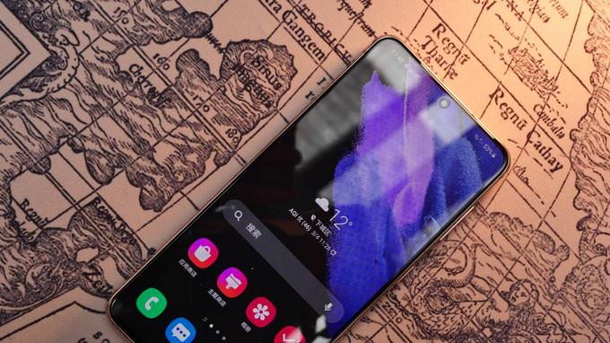 三星|别等三星S22了，6.2英寸+顶级屏幕+骁龙888，如今降至3299元