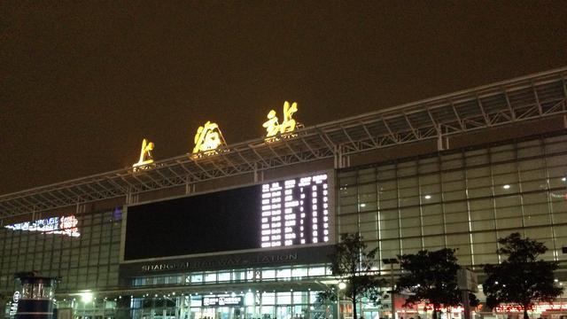 2012年小偷入狱后不吃米饭，警察觉得奇怪，调查清楚后改判死刑