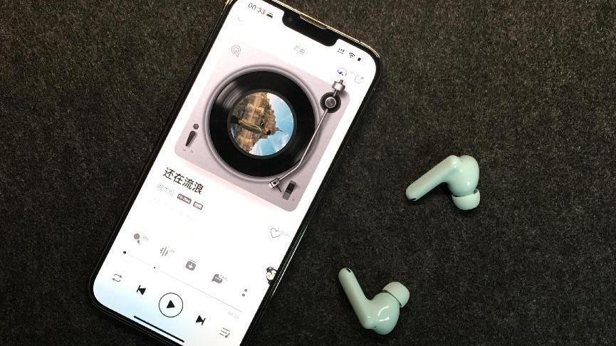 耳机|魅蓝王者回归，超强蓝牙主动降噪耳机，魅蓝blus 2使用体验