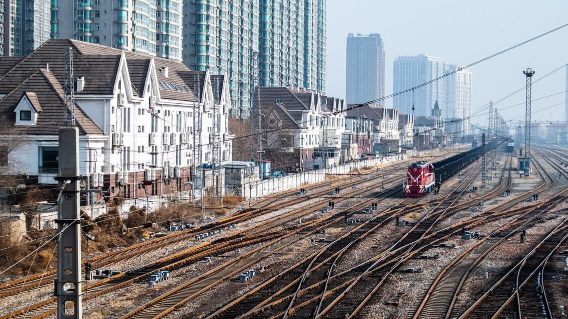 楼市|秦皇岛楼市，下滑5.4%，连跌一年后回归平静，冰冷的楼市何时结束