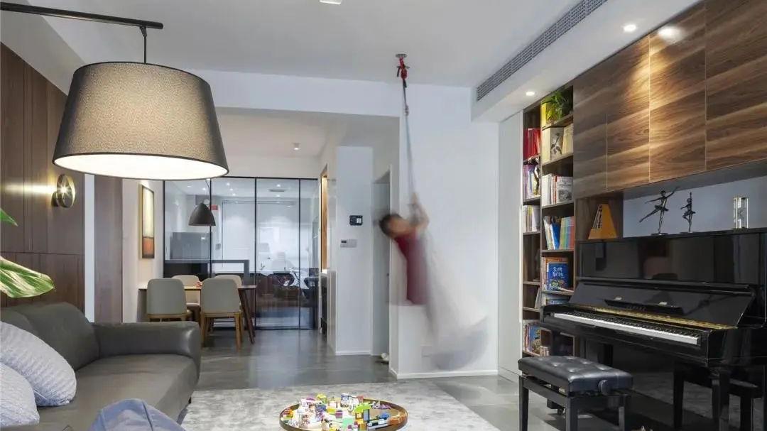 客厅的12种组合方式，这样装后，一间变两间！