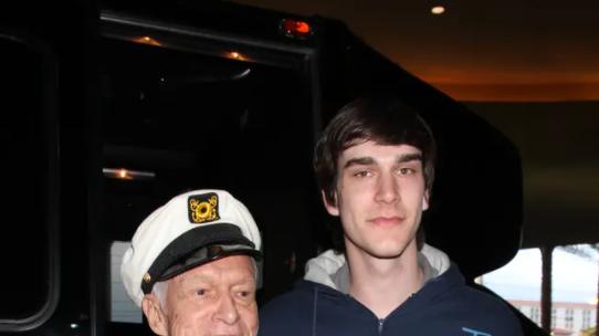 花花公子的秘密|休·赫夫纳32岁儿子罕见接受采访，称《花花公子的秘密》不够真实