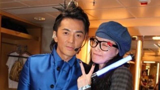 郑伊健|郑伊健开演唱会，舒淇携老公冯德伦现身支持