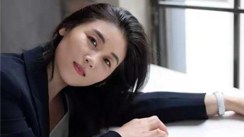 鹤壁|她被誉为清华最美教授，43岁仍宛若少女，因太优秀至今无人敢追