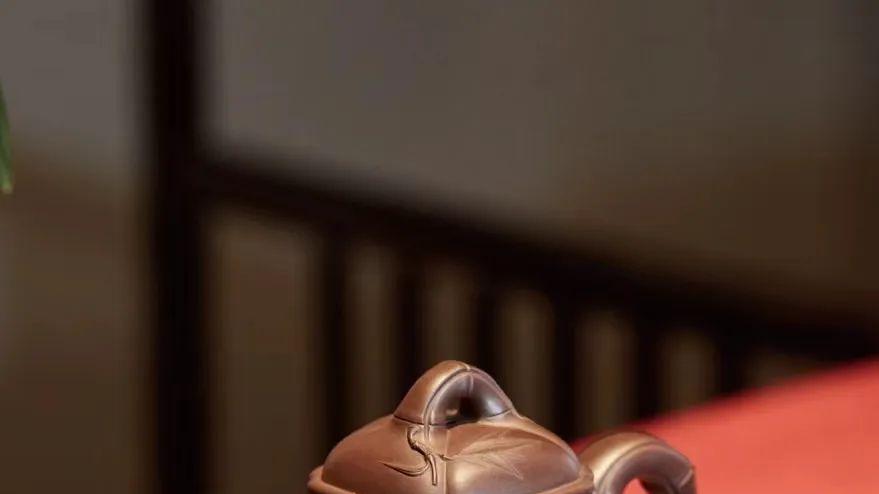 工艺美术|当竹邂逅紫砂壶