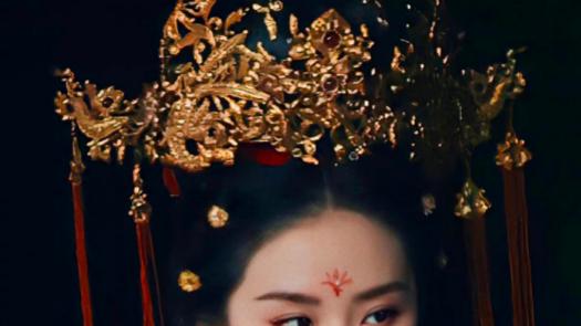 刘诗诗|刘诗诗晒出照片，古装照被曝光，红裙英姿飒爽