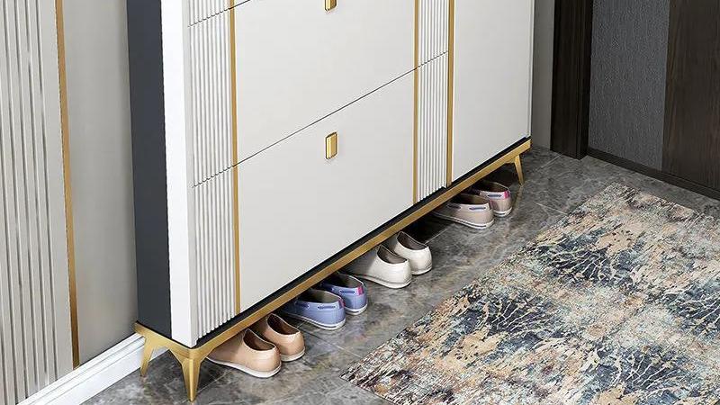 哥哥参观我家新房，一进门让我眼前一亮，整洁美观，设计太高级了