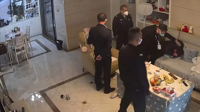上门当着孩子面打人，浏阳这位综治办主任实在是太威风了