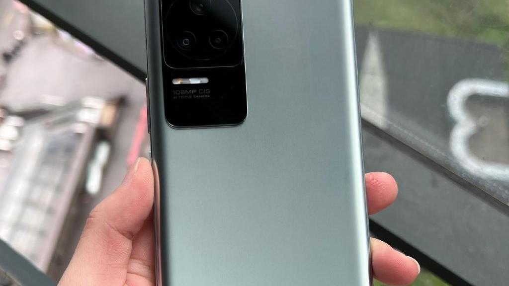 |目前最“表里如一”的3款手机，直线硬超友商，都能轻松使用四年