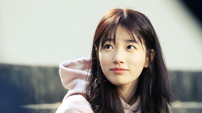 裴秀智|清纯少女裴秀智，看着她的脸，烦恼和悲伤就烟消云散了