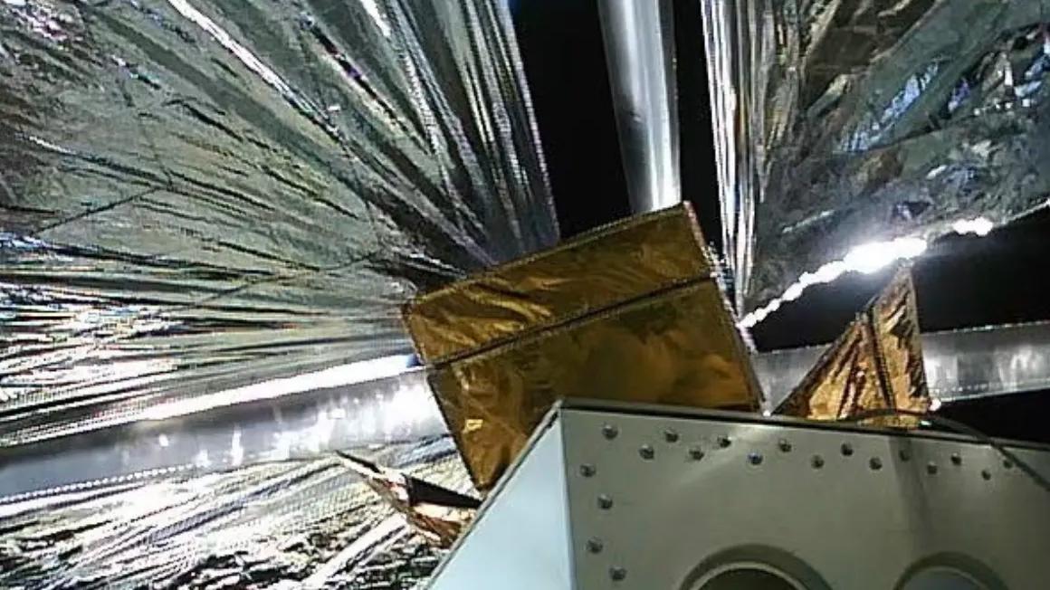 中国最大的离轨帆，在太空中成功展开