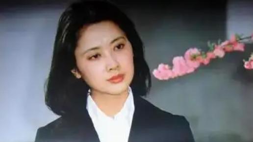 张韶涵|7位长着“国泰民安”脸的美人，五官明艳，甩如今流量女星一大截