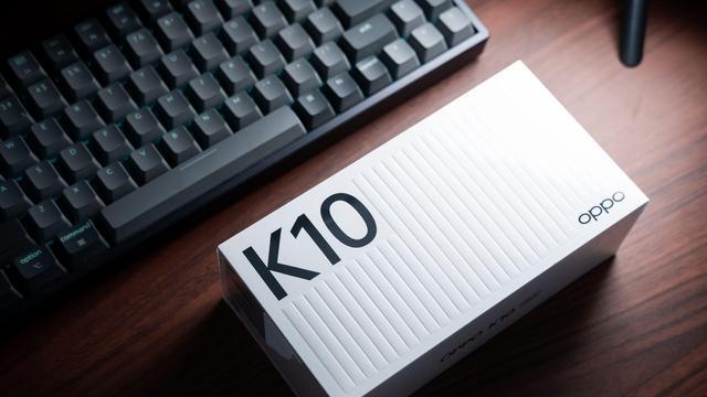 三星|OPPOK10上手：天玑8000+LCD屏+大电池，千元机也有高颜值