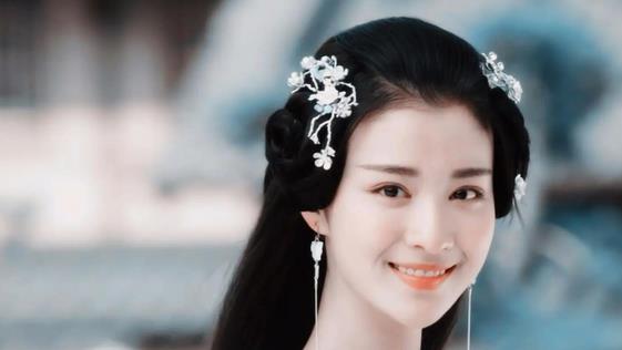 王楚然|出道六年便合作了肖战，杨洋，张艺兴等男星，23岁王楚然未来可期