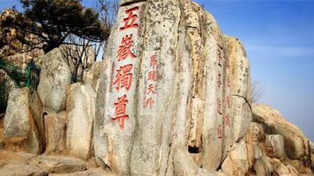 欧洲天空出现“南天门”，数千人亲眼目睹，难道是平行宇宙入口？