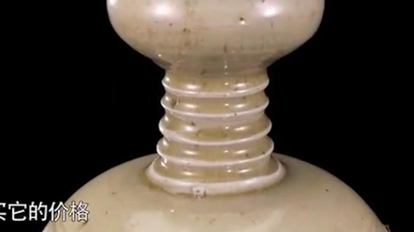 寿眉|出差途中逛了古玩市场，5万元买一瓷瓶，亏本了