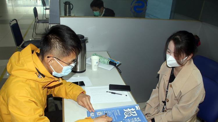 沙尔克04|年底还在招聘的公司，到底值不值得去？职场人的忠告别听不进去