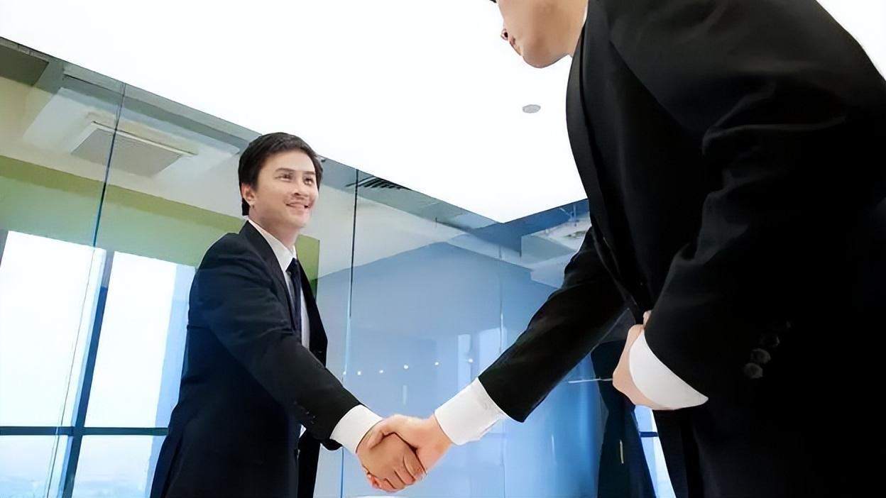 hr|大公司HR透露：这几种大学毕业生，简历不用细看直接就被淘汰了