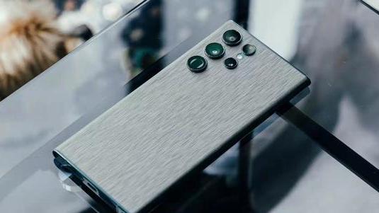 三星|20倍光变！全视一体屏+2亿主摄，三星机皇再次突破