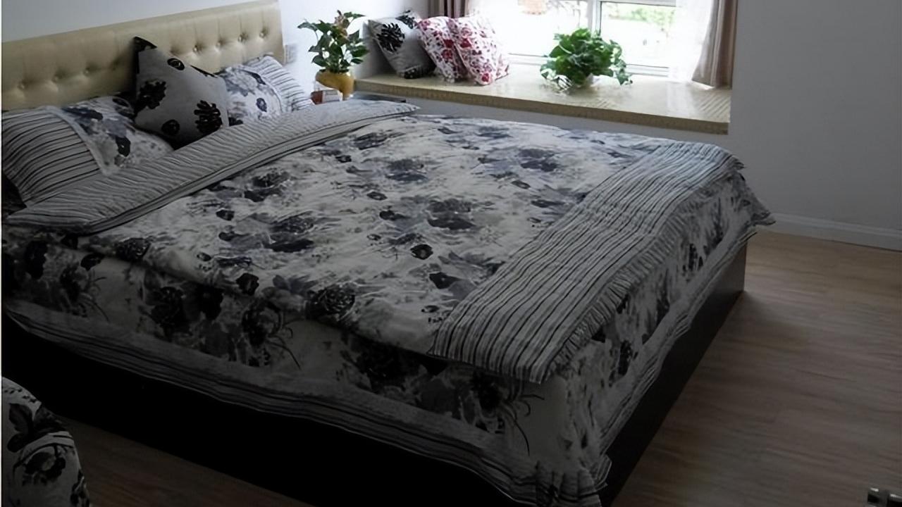 朋友新房刚装修完，就邀请我们去做客，刚进门就想回家了！