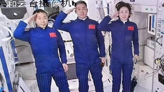 航天员在太空6个月，骨骼损失相当于地球上的10年！不能避免吗？