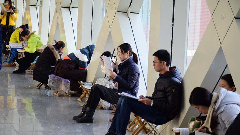 考试|本人全日制专科学历，现在招聘都要本科，想自考本科有用吗？