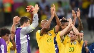 巴西队|近30年，巴西的实力退步有多大——世界杯四次打荷兰，看四个比分