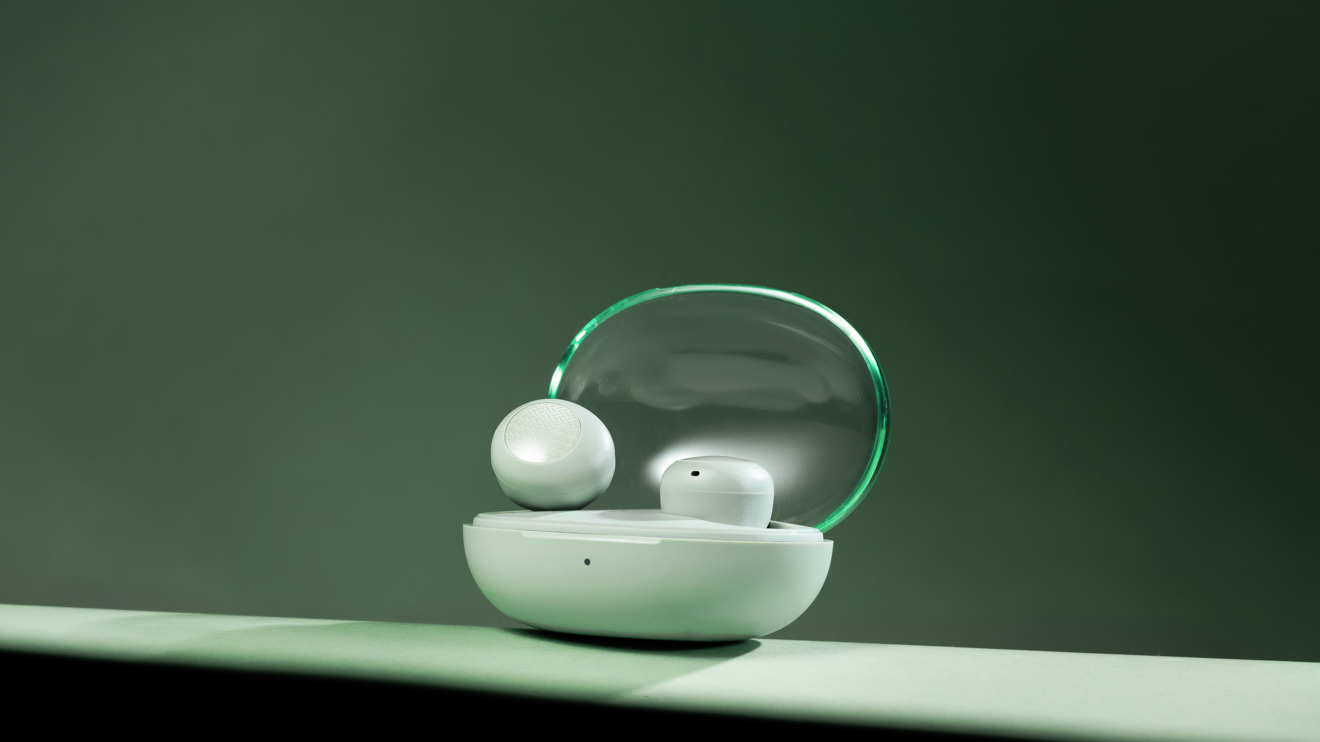 蓝牙耳机|首销仅149元，首发销量同比增长550%，真我Buds Q2s蓝牙耳机成了？