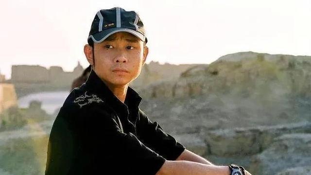 刀郎|刀郎的下场，是华语乐坛的悲哀，他走到今天这步，到底该去怪谁？