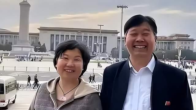 郭希宽|默契！郭希宽给儿媳熊磊直播站台，两家人多次互动用行动辟谣