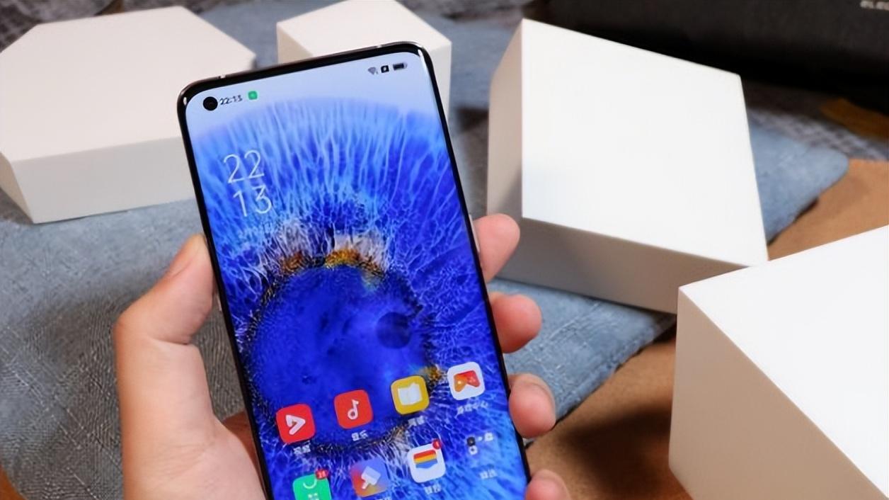 隔离|国产手机又一黑马诞生，DXO排名力压iPhone13，稳居第三