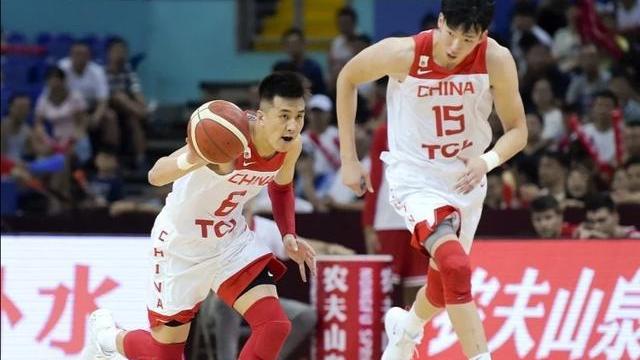 湖人队|FIBA公布中国男篮12人，霍楠卸任同曦队总经理，李月汝机会不多