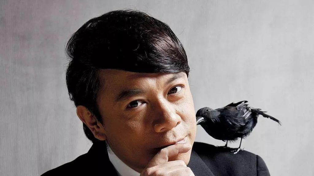 蔡康永|看不懂的蔡康永，为何肩膀上老是站着一只鸟或一匹马？